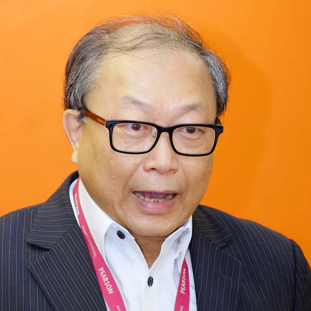 譚博士指出 DSE 畢業生報讀課程時,應先確認院校的教學質素及課程認受性,而 BTEC 學歷受英國資歷架構 QCF 認可,質量及認受性有保證。
